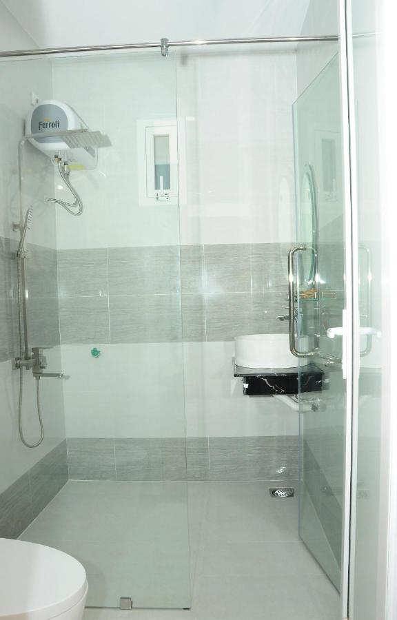 Minh Khue Hotel Quy Nhon Buitenkant foto